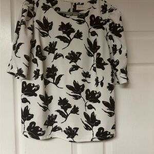 Black and White Floral Blouse with puff sleeve